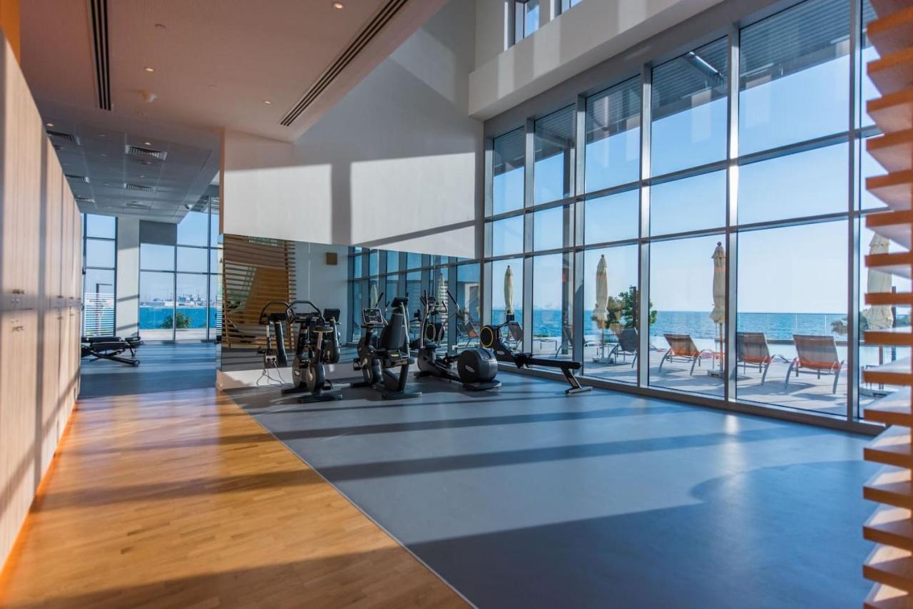 Luxe 3 Bedroom Oceanfront Apartment In The Heart Of Bluewaters Island Dubai Exterior foto